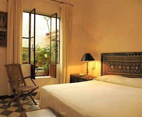 Hotel Trocadero Suites Guadalajara